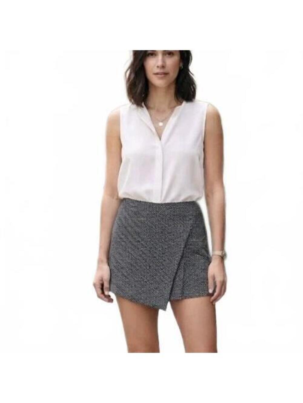 Haute Monde Sz Large asymmetric wrap-front mini skort black and white
